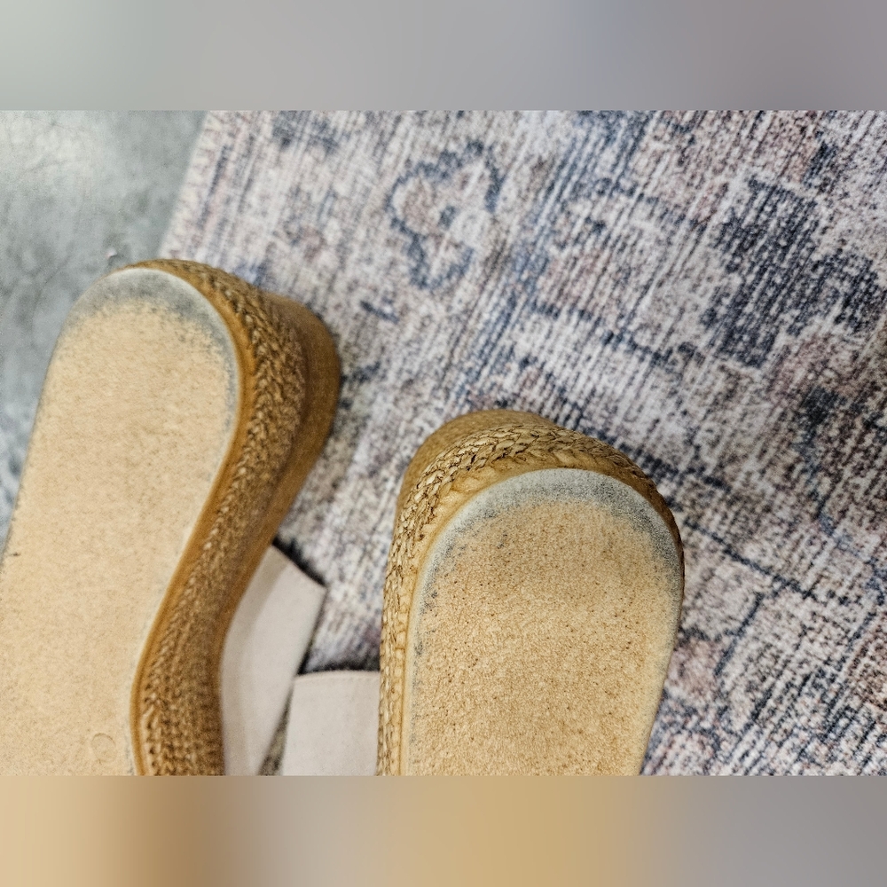 Sergio Rossi Suede Wedges - Picture 10 of 13